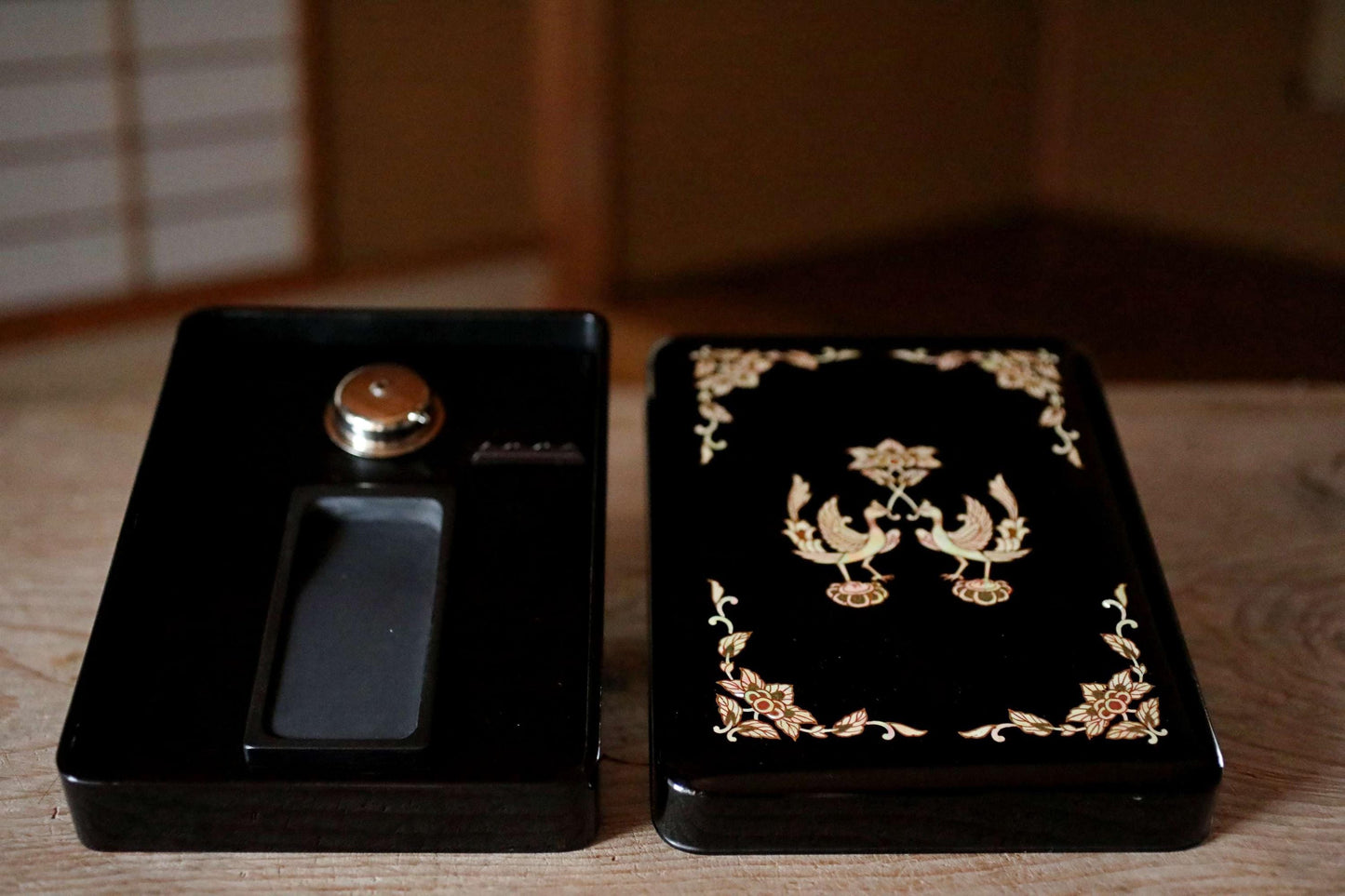 Japanese vintage portable Suzuri-bako Zen writing set Ink calligraphy with lacquer box bird flower design Brush ink etc 9.6×7.1in/24.5×18cm