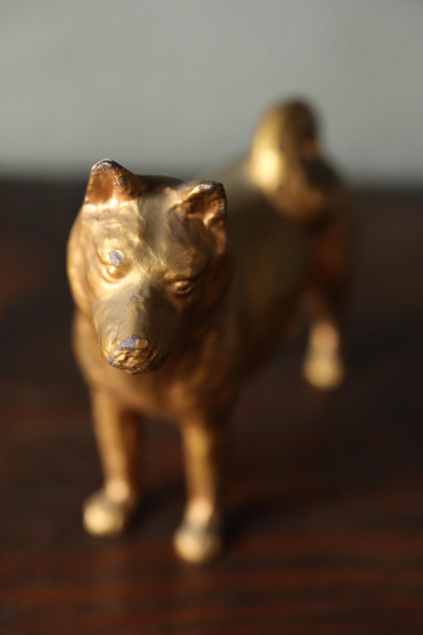 Japanese metal craft animals SHIBAINU DOG doll gold color made of metal ornament H5.9×7.1in/H15×18cm