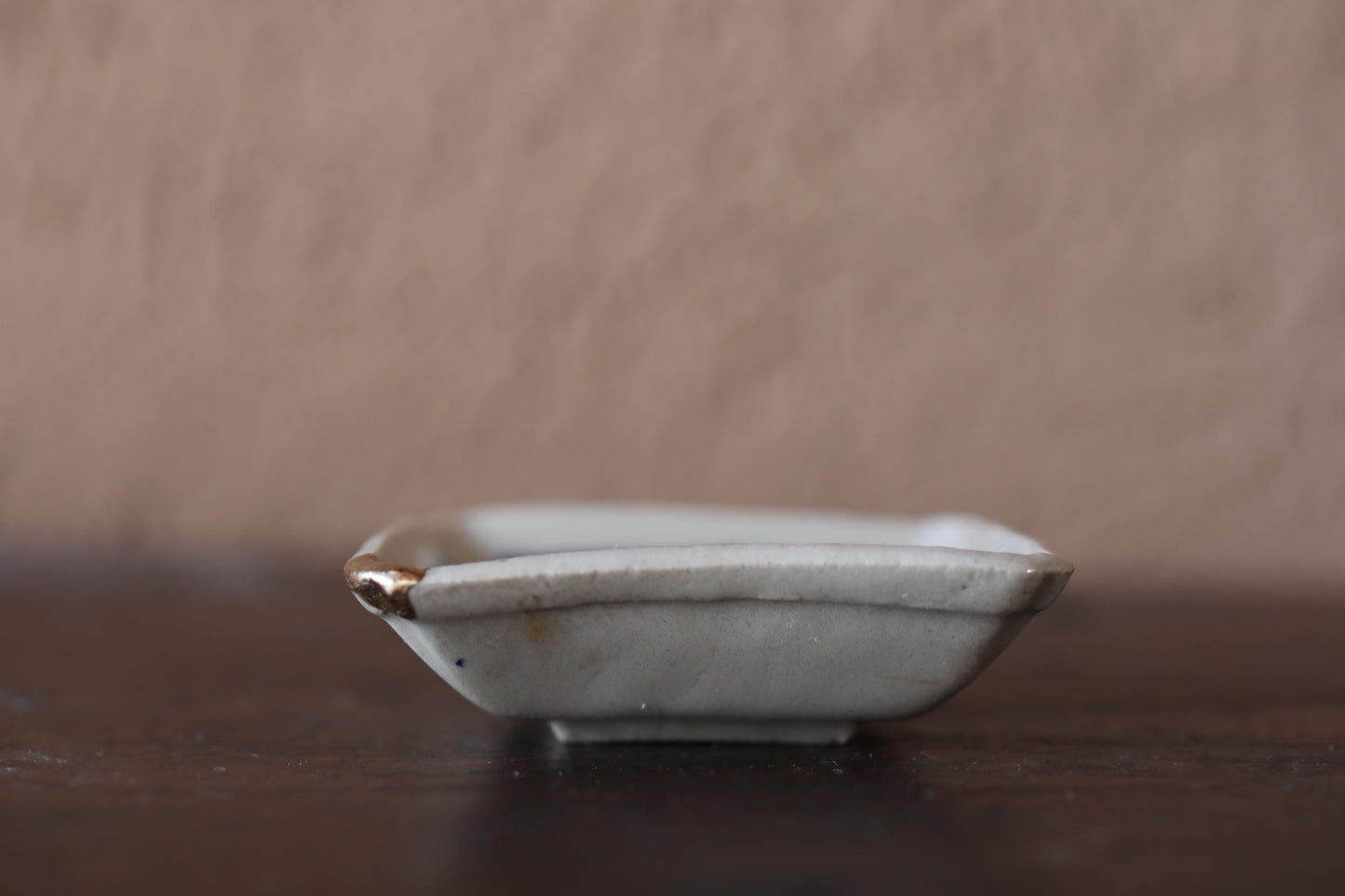 Japanese vintage handcraft small plate, KINTUSGI porcelain ceramic dish Blue White relief pattern flower KOIMARI 3.2in/8.5cm