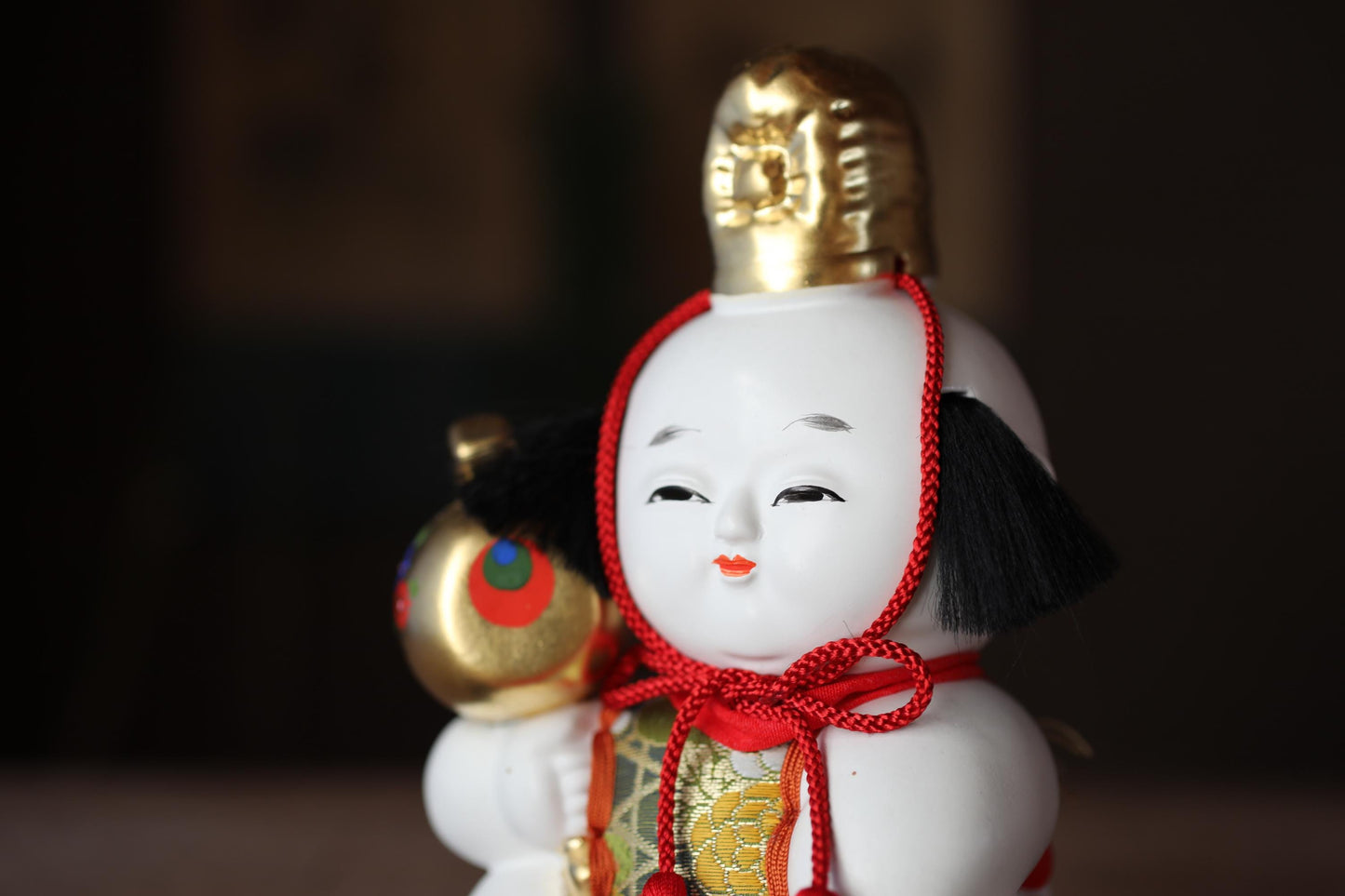 Japanese vintage small Children Doll with golden hammer made of pottery with pedestal H6.7×5.1in/H17×13cm
