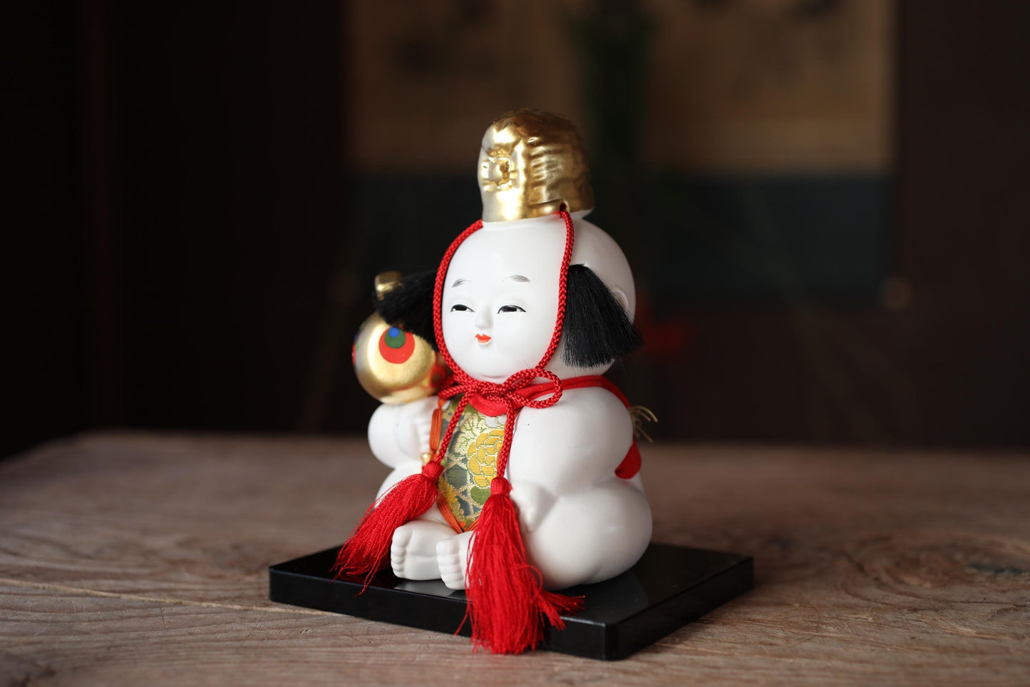 Japanese vintage small Children Doll with golden hammer made of pottery with pedestal H6.7×5.1in/H17×13cm