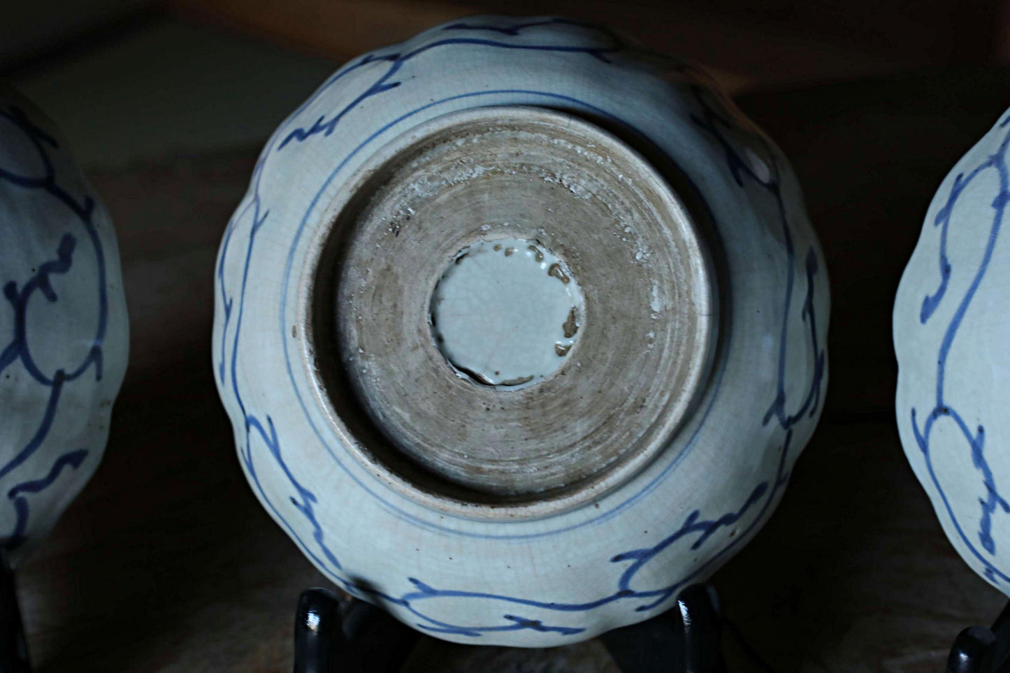 Set of 4 Plates salad-bowl, Japanese antique 1800s porcelain indigo blue Sometsuke "KOIMARI" with paintings of arabesque pattern 5.9in/15cm