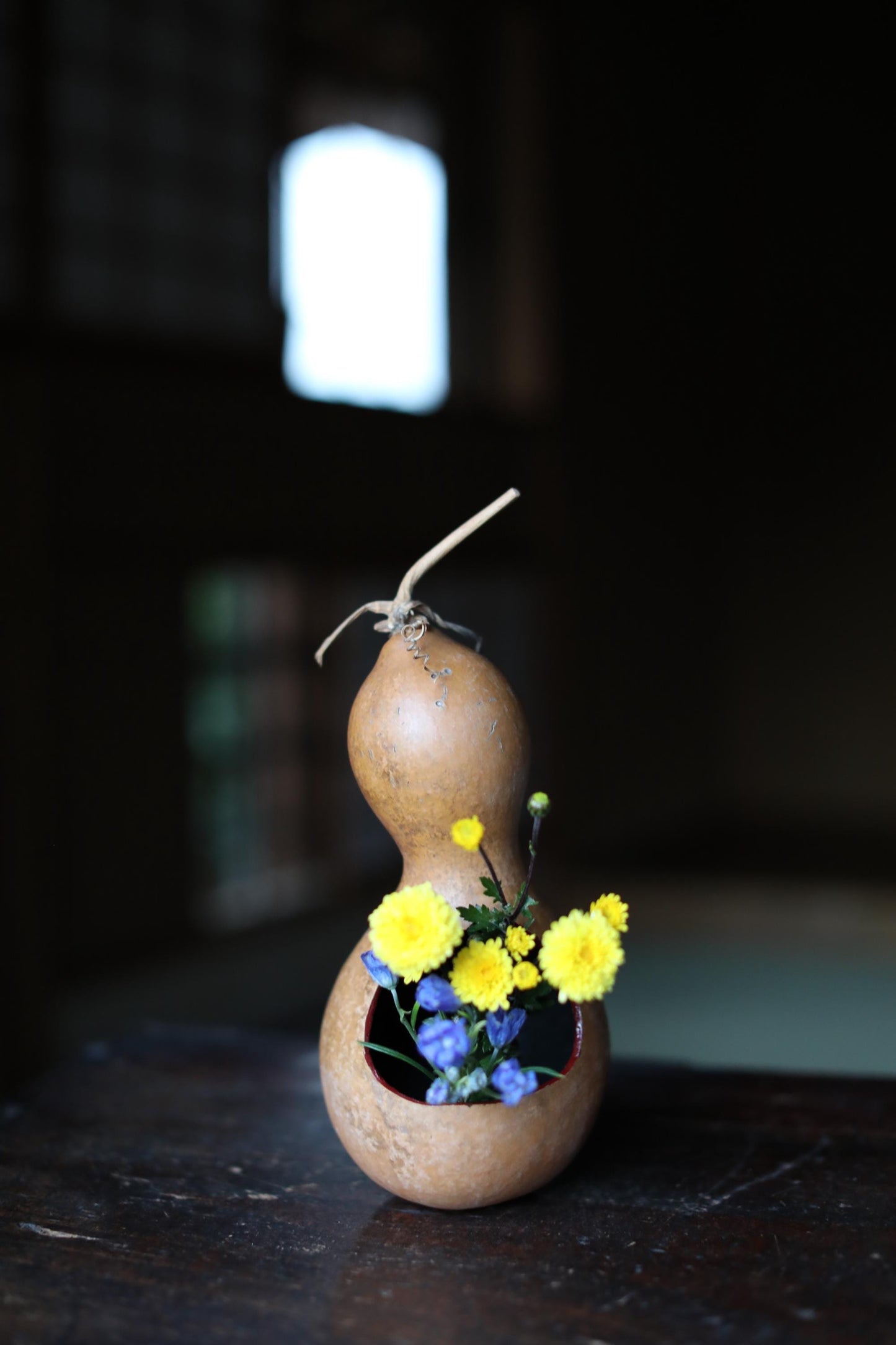 Japanese vintage vase floral organs hand made of natural GOURD bottle with signature, wooden box, Tea ceremony H8.9×4.3in / 22.5x11cm