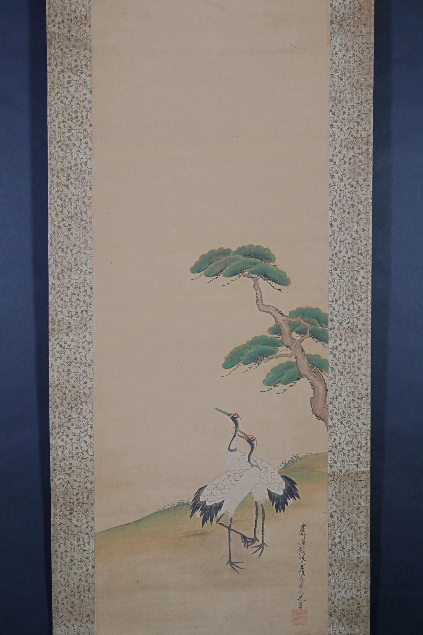 FINE! Japanese antique 1700s hanging scroll of water color painting by 藤原, a pair of cranes and pine tree with sign H68.5in/H174cm