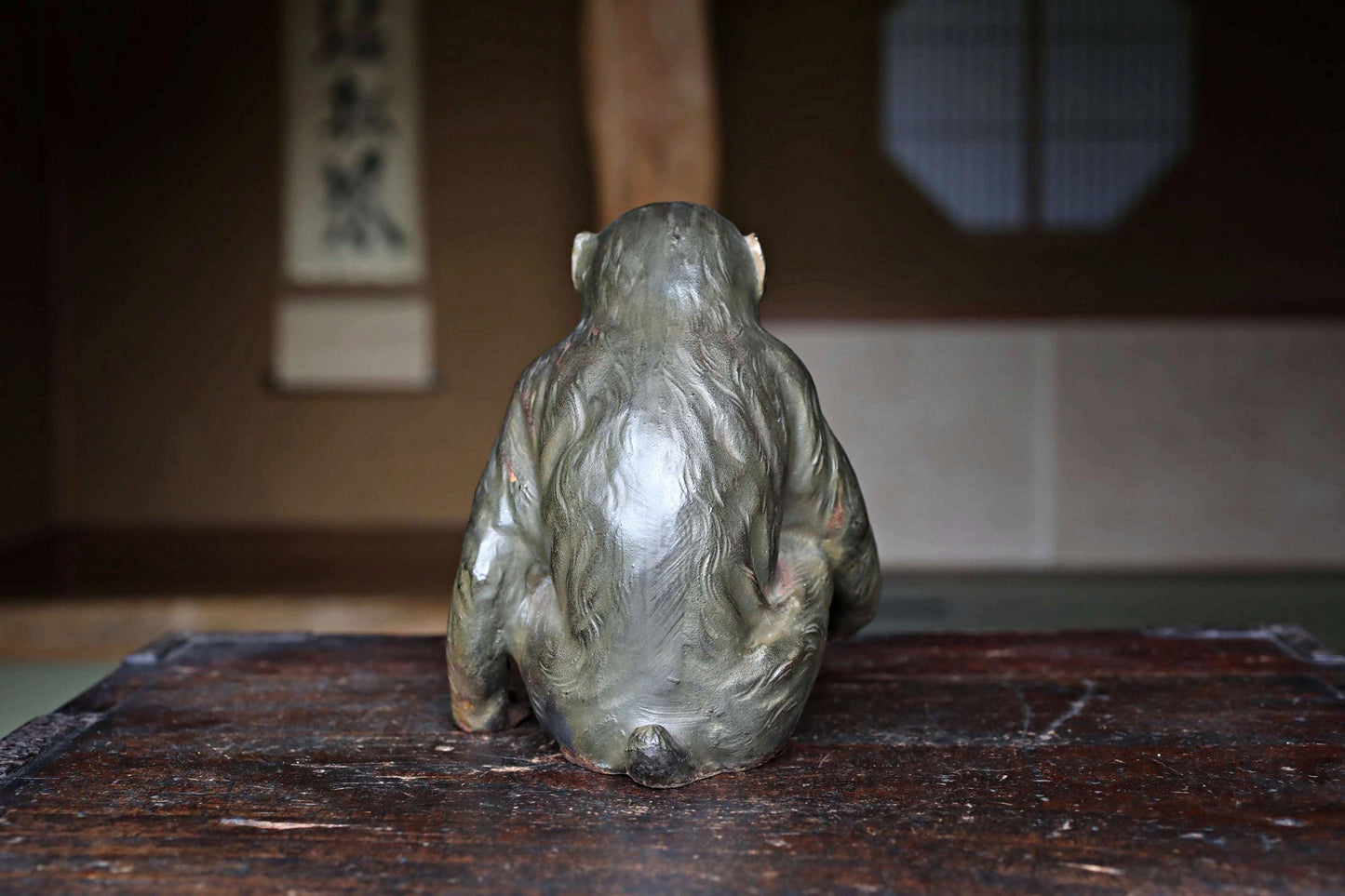 Japanese vintage cast iron monkey statue ornament doll with sign 1970s Japanese interior vintage metal craft animal H7.1×5.5in/H18×14cm