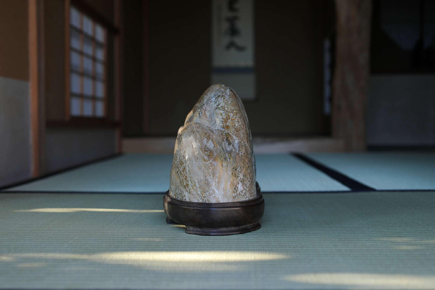 BIG! Japanese old "SUISEKI" scholars stone, indoor viewing stone, animism, with a hand carved pedestal Power stone H5.9xW21.3in/24x54cm
