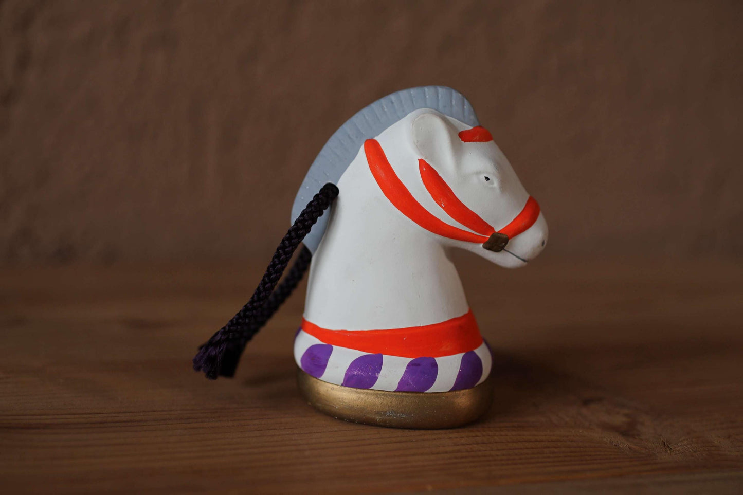 Japanese pottery bell horse animal doll with Kanji 誉田宮 神馬 sacred horse Paper weight, Ornaments Japanese vintage small bell H3.9in/10cm