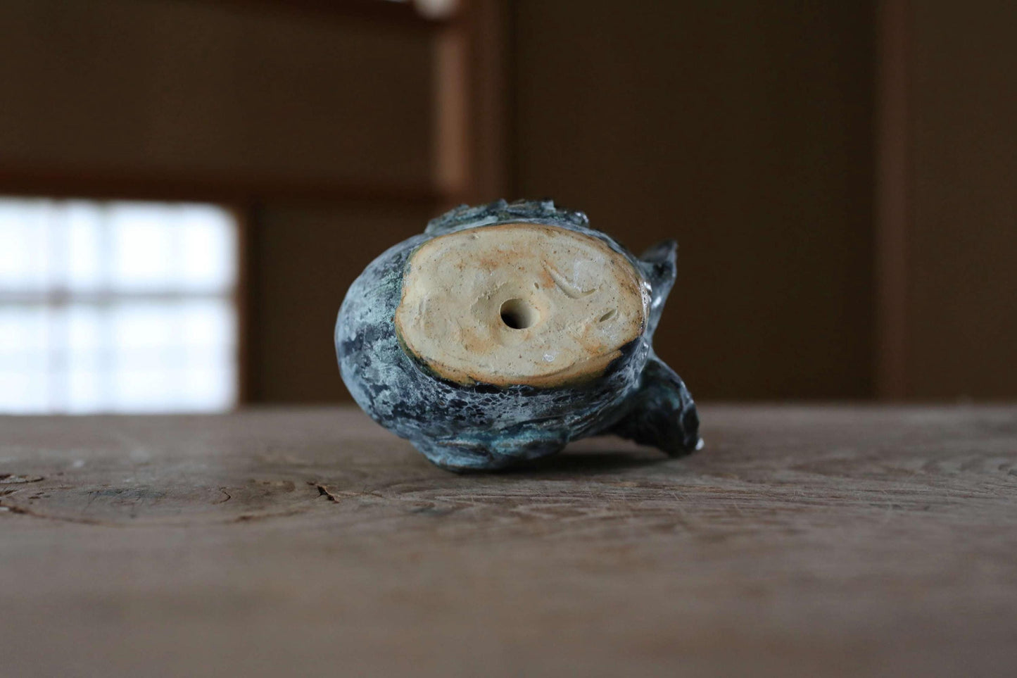 Japanese hen doll made of pottery Blue copper-like glaze hand made animal ornament Kanji Signature zodiac H6.9×4.7in/17.5×12cm