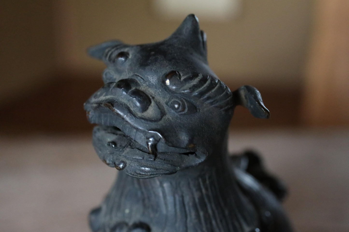 FINE! Joseon Dynasty Japanese antique Bronze statue censer Koro shishi lion with wooden box, animal Incense burner 1800s H8.3in/H21cm