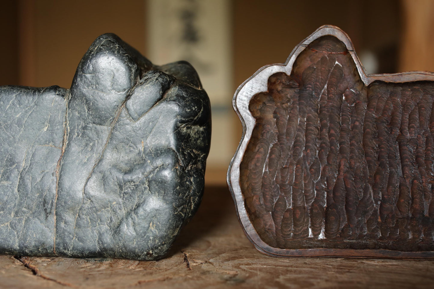 Japanese old "SUISEKI" scholars stone, indoor viewing stone, Zen garden stone, with a hand carved pedestal  H4.7 x W8.3in / 12 x 21cm