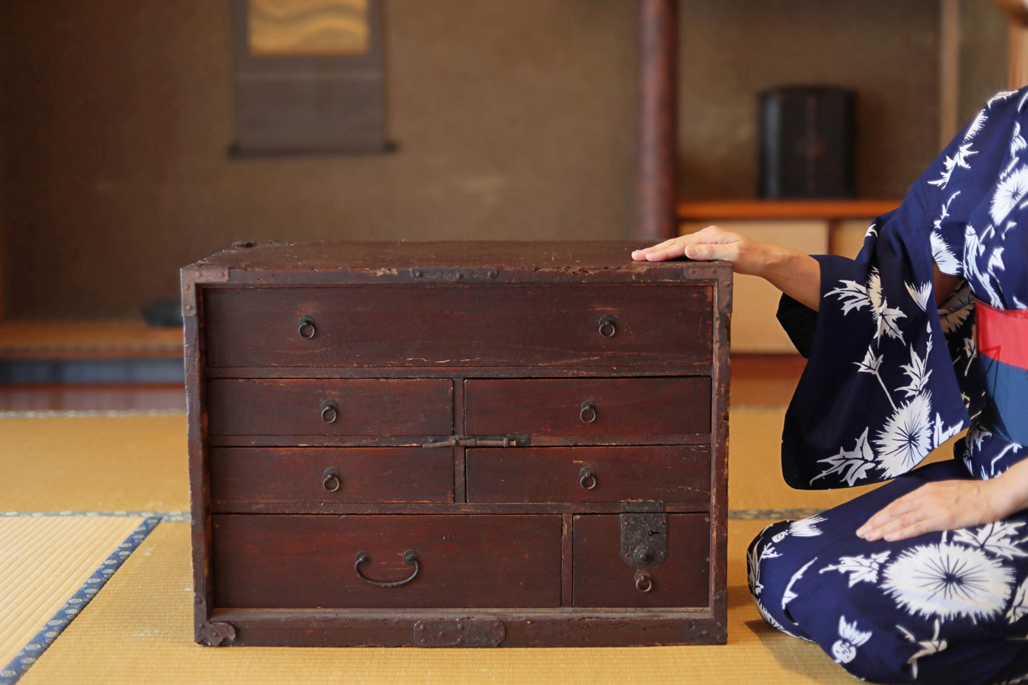 Japanese antique furniture wooden box Chest of Drawers "TANSU" cabinet 7 drawers Kanji signature 1800s Edo H17.9×W25×D14.8in
