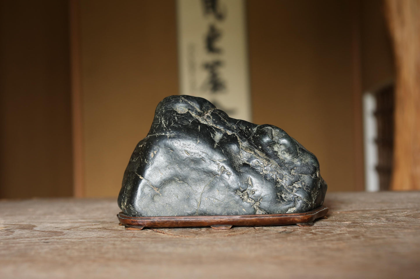 Japanese old "SUISEKI" scholars stone, indoor viewing stone, Zen garden stone, with a hand carved pedestal  H4.7 x W8.3in / 12 x 21cm