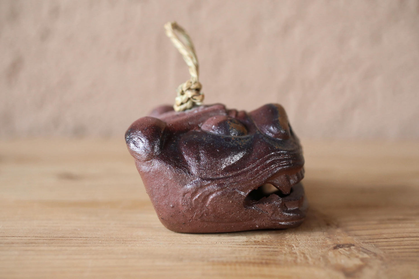 Japanese pottery bell "SHISHI" lion doll ornament Paper weight, Christmas Ornaments Japanese vintage small bell H2.2in/H5.5cm