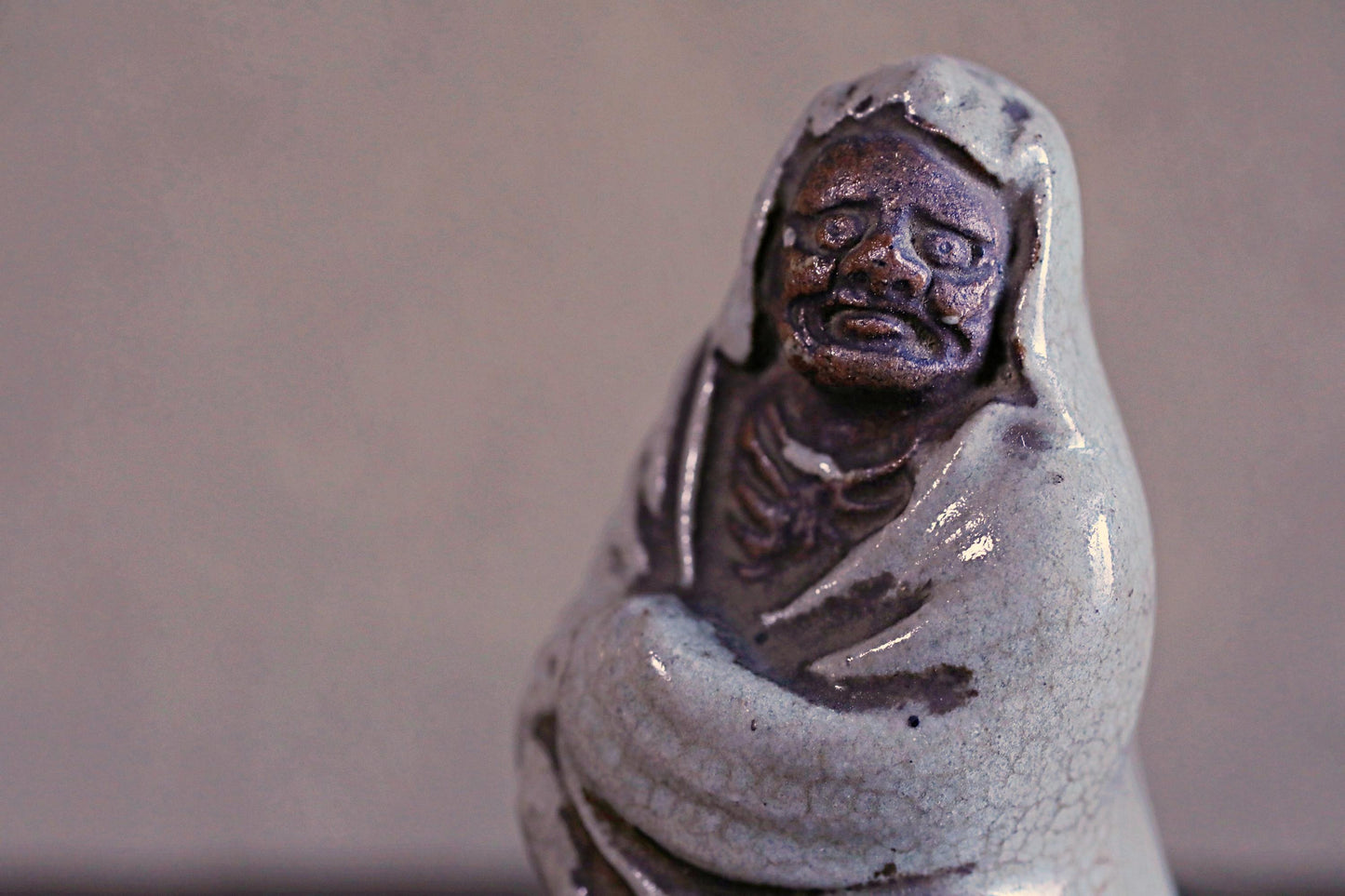 Figurine of traditional Japanese character small DARUMA made ceramic with Kanji signature, Japanese Antique Ornament doll H2.8×1.8×1.8in