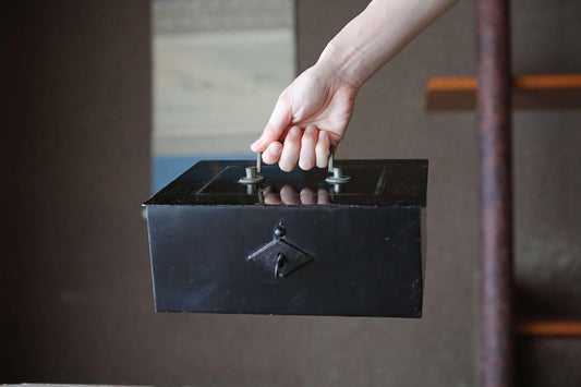Ching ! Japanese vintage old metal Black cash box, iron cabinet, money box with arabesque painting, with a key 1900s H4.7×W10.6in/12x27cm
