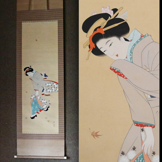 Japanese antique painting hanging scroll of water color Kimono woman with old silk,  KAKEJIKU with wooden box 1800s H80.7 x W21.7in