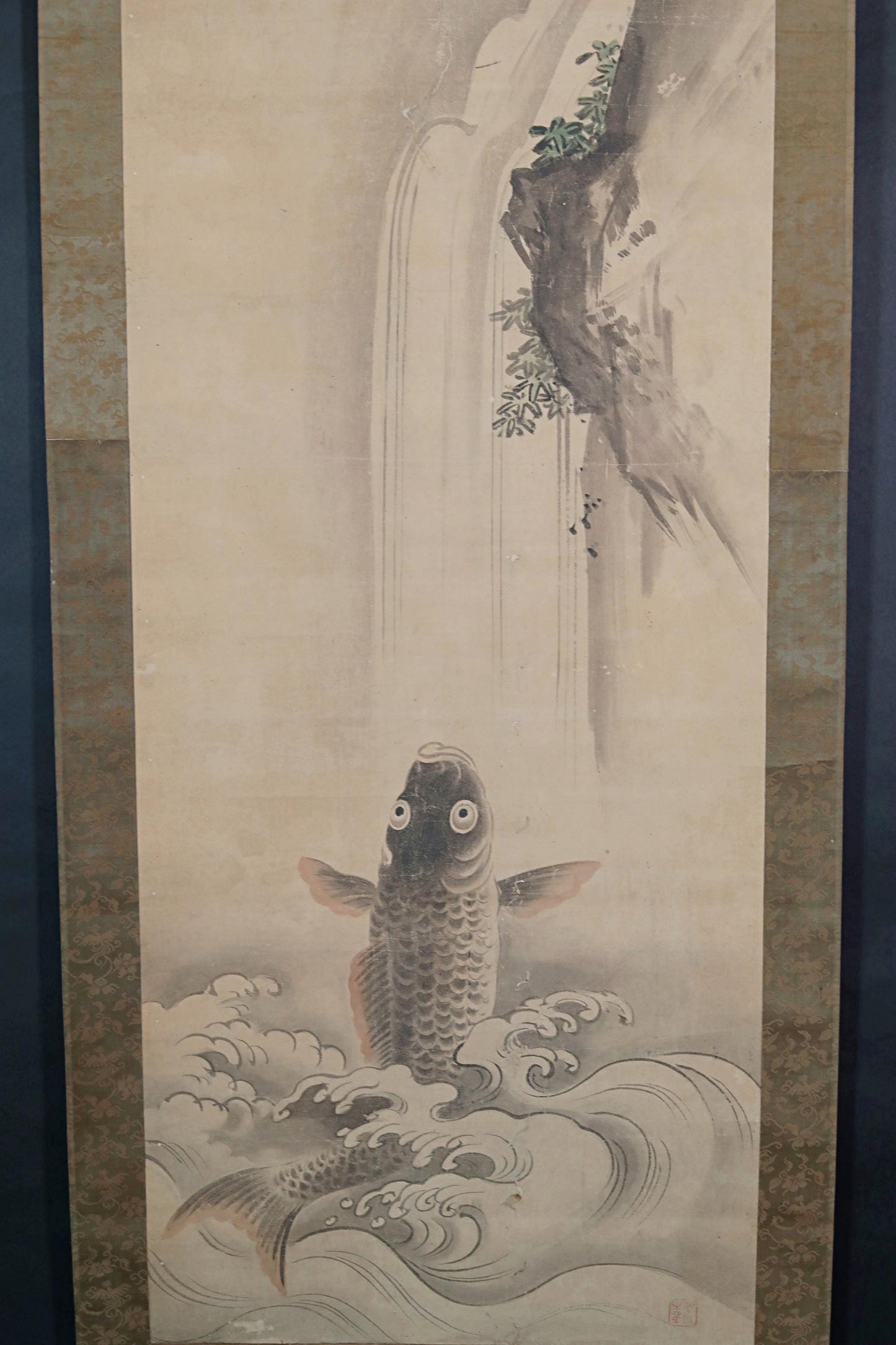 FINE! Japanese antique 1800s KANOU watercolor painting scroll fine painted carp freshwater on the river, KAKEJIKU with seal H68.5in/H174cm