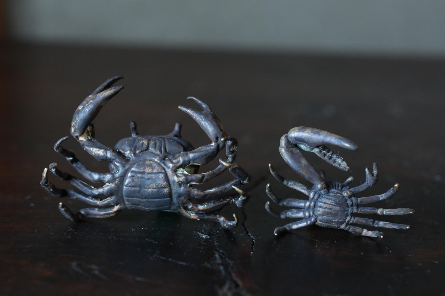Fine! Japanese vintage bronze Crab family mini small dolls for IKEBANA/ BONSAI / BONKEI Miniature Landscapes art 0.8×2.2in/2×5.5cm