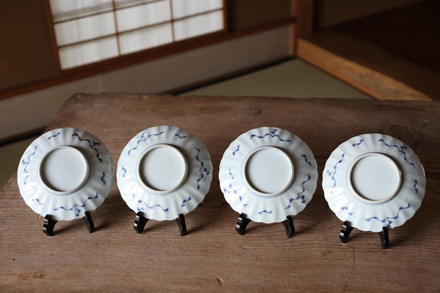 FINE! RARE! beautiful set of 4 plates Japanese antiques porcelain ceramic hand paint dish Indigo Blue White shell pattern KOIMARI 1800s