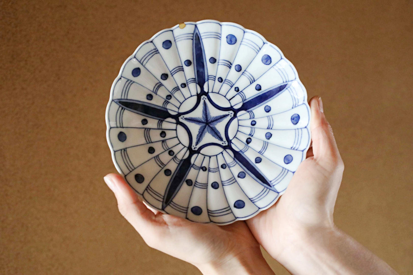 FINE! RARE! beautiful set of 4 plates Japanese antiques porcelain ceramic hand paint dish Indigo Blue White shell pattern KOIMARI 1800s