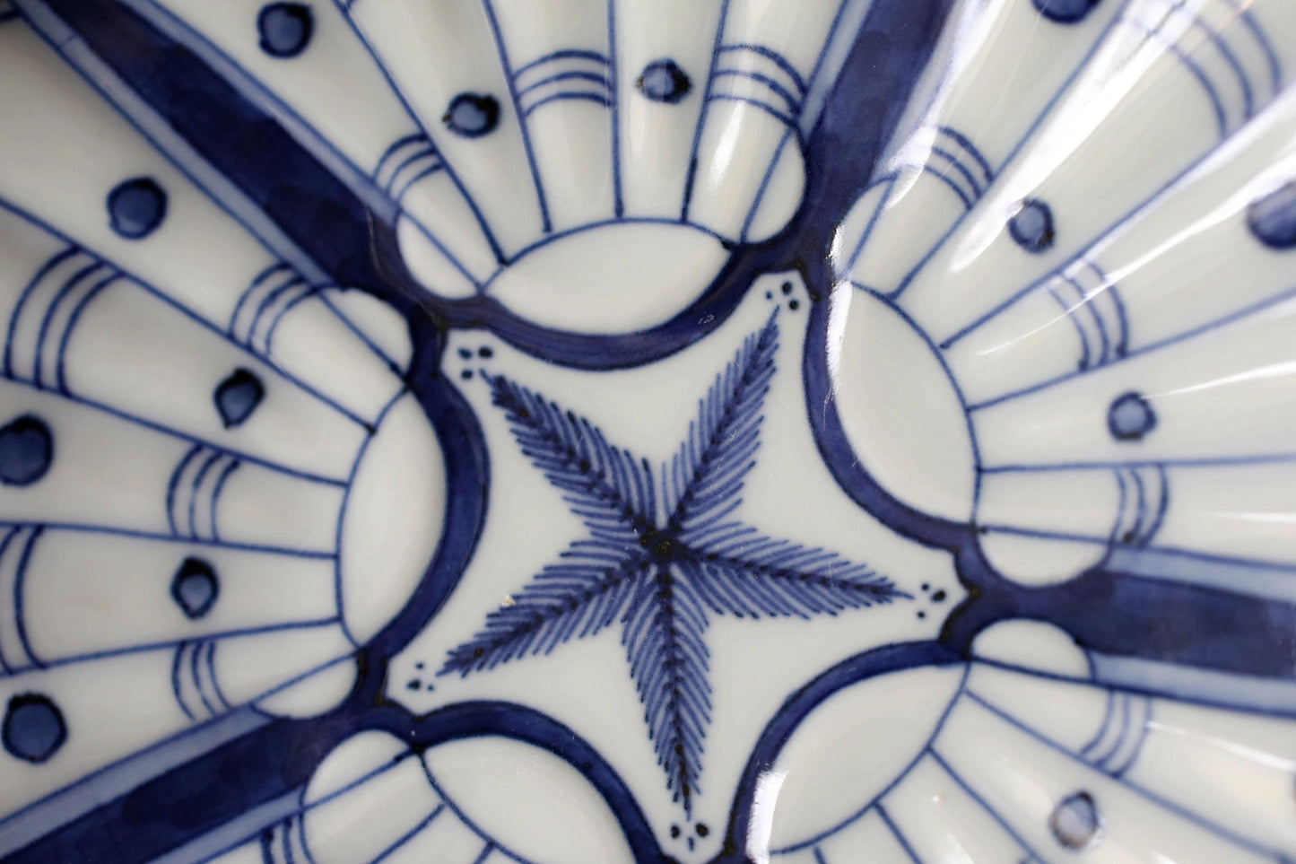 FINE! RARE! beautiful set of 4 plates Japanese antiques porcelain ceramic hand paint dish Indigo Blue White shell pattern KOIMARI 1800s