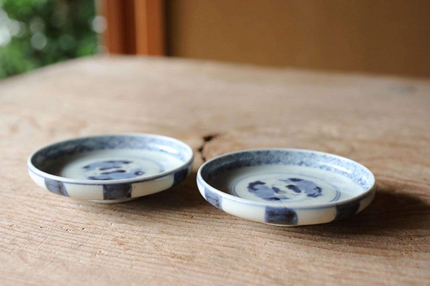 Pair of plates Japanese antiques EDO 1880s porcelain hand paint dish Indigo Blue White landscape pattern KOIMARI W4.1in/H10.4cm