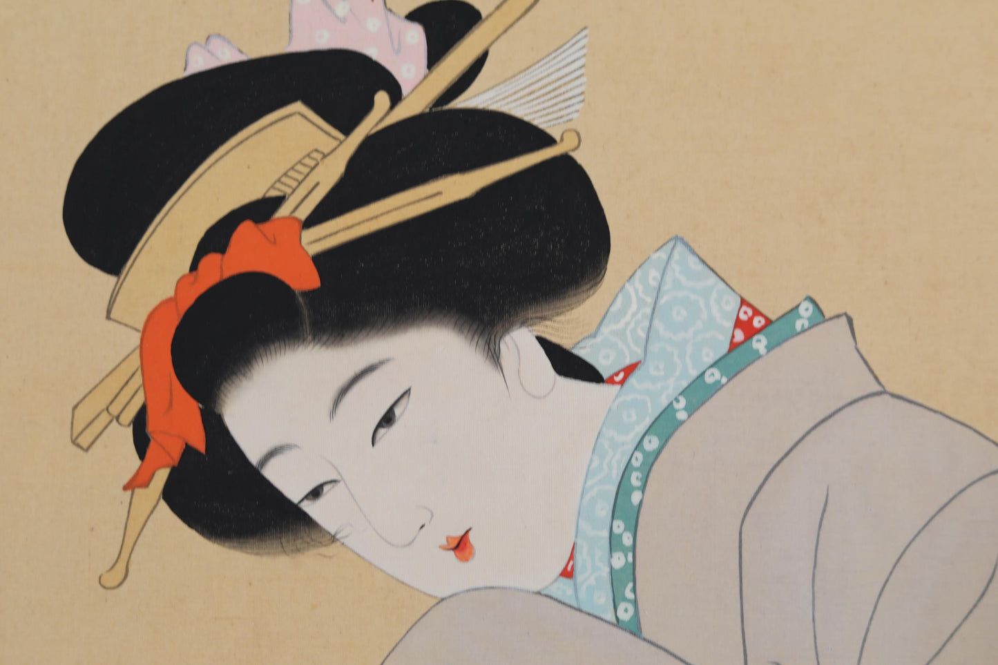 Japanese antique painting hanging scroll of water color Kimono woman with old silk,  KAKEJIKU with wooden box 1800s H80.7 x W21.7in