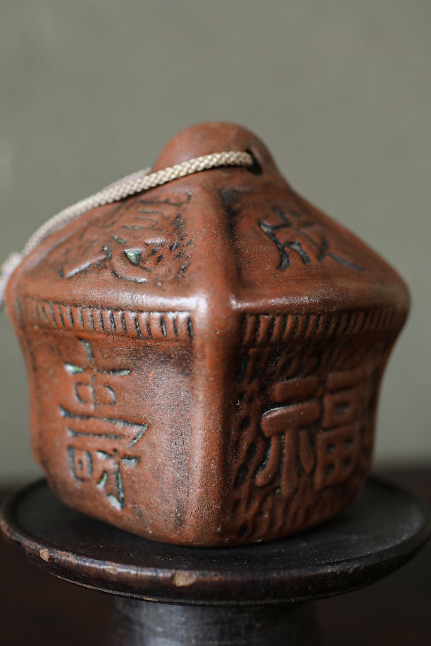 Japanese small pottery bell old house shaped amulet with Kanji Buddhist fortunate words Ornaments vintage small bell H3.9in/10cm