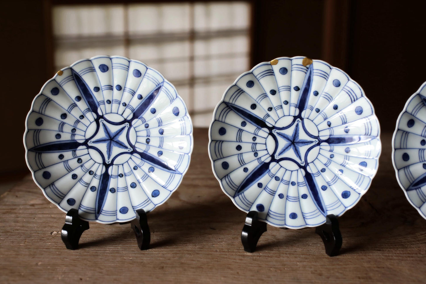 FINE! RARE! beautiful set of 4 plates Japanese antiques porcelain ceramic hand paint dish Indigo Blue White shell pattern KOIMARI 1800s