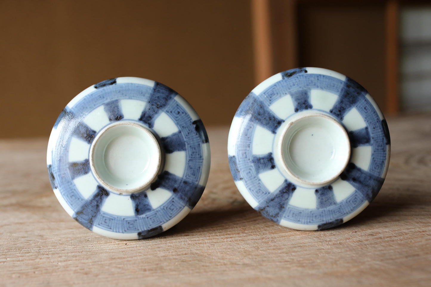 Pair of plates Japanese antiques EDO 1880s porcelain hand paint dish Indigo Blue White landscape pattern KOIMARI W4.1in/H10.4cm