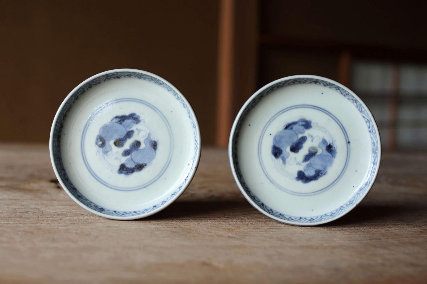 Pair of plates Japanese antiques EDO 1880s porcelain hand paint dish Indigo Blue White landscape pattern KOIMARI W4.1in/H10.4cm