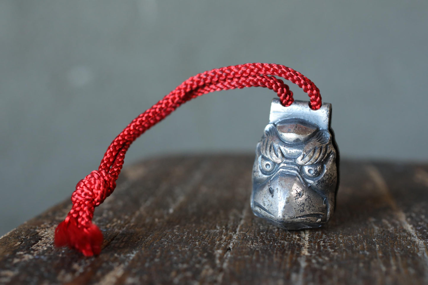 Japanese vintage small bronze bell crow TENGU amulet Japanese with Kanji mark Paper weight metal ornament doll 1950s H1.5in/H3.8cm