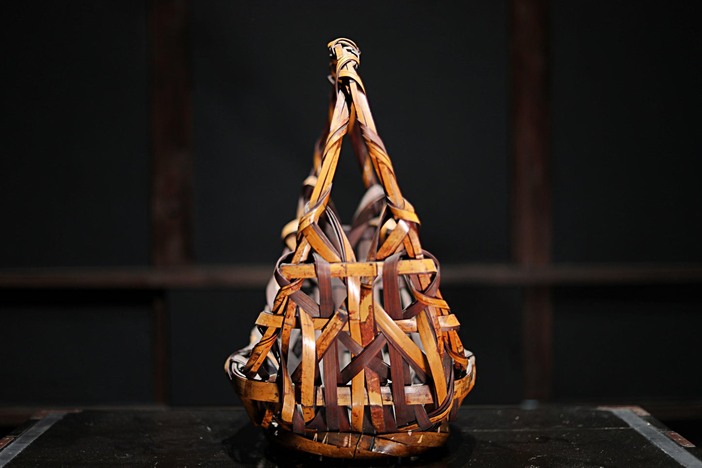 Large! Japanese vintage bamboo woven basket in smoke stained color ,For IKEBANA, Tea ceremony, Hana-kago H18.5x15.4in/H47cm×39cm