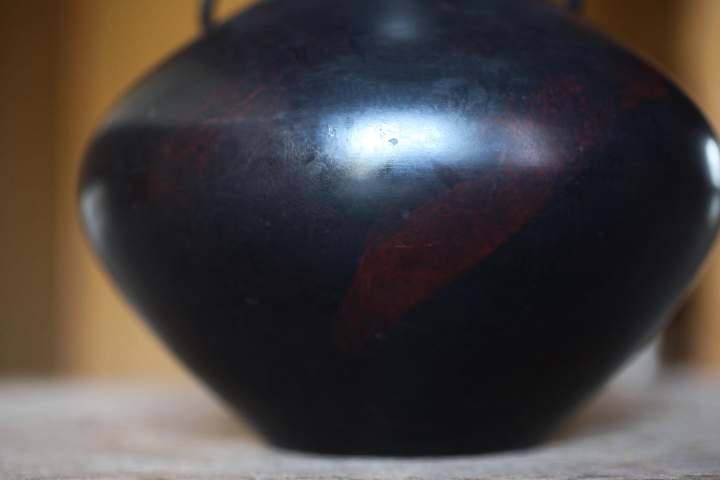 FINE! Japanese vintage 1960s Bronze flower vase black, Slightly red marble with beautiful dragons ears with 龍山  sign furniture H9.4in/H24cm