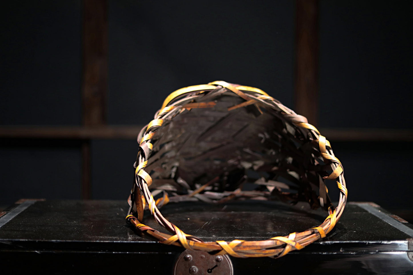 Large! Japanese vintage bamboo woven basket in smoke stained color ,For IKEBANA, Tea ceremony, Hana-kago H18.5x15.4in/H47cm×39cm