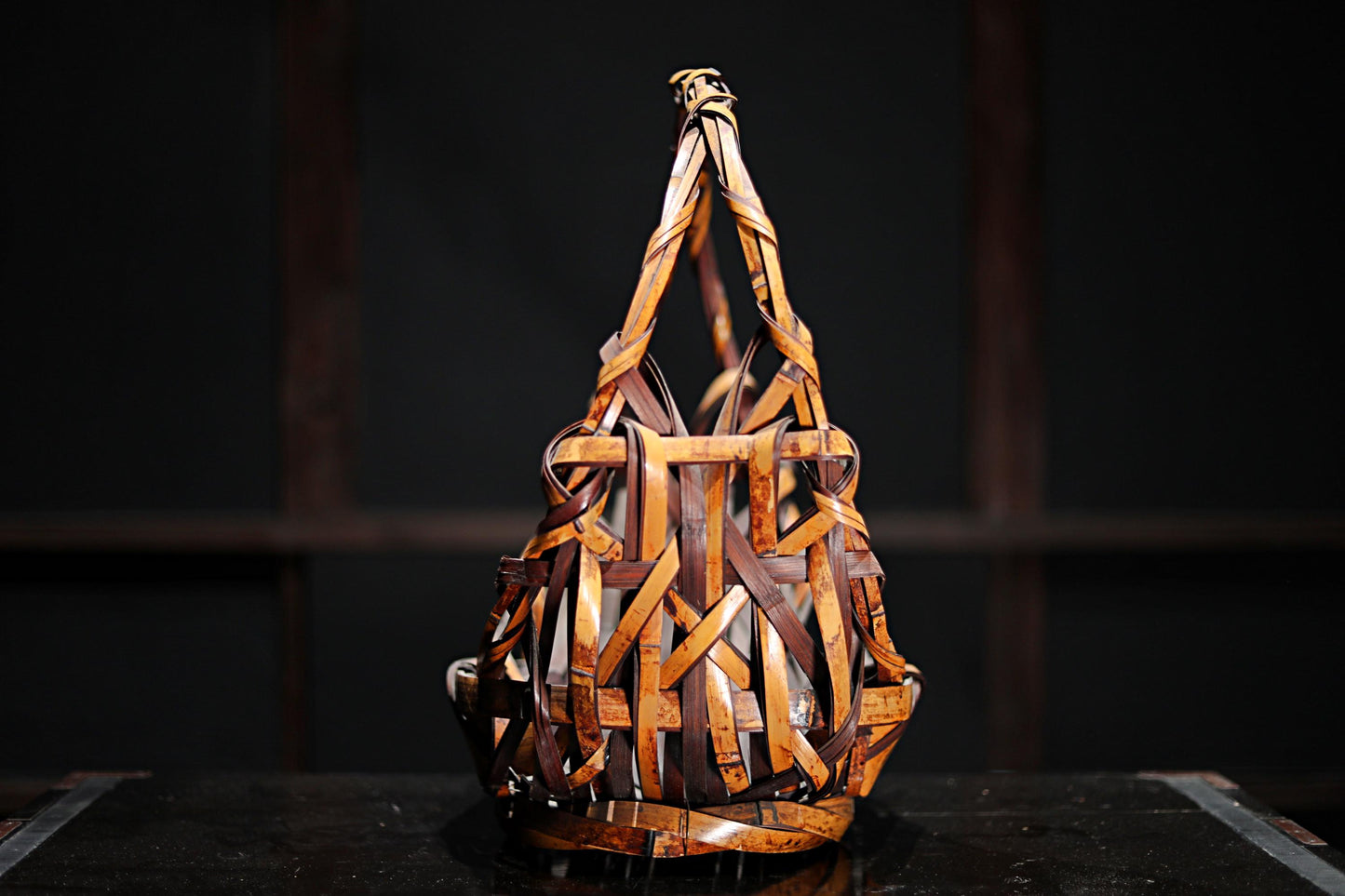 Large! Japanese vintage bamboo woven basket in smoke stained color ,For IKEBANA, Tea ceremony, Hana-kago H18.5x15.4in/H47cm×39cm