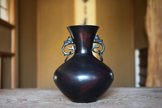 FINE! Japanese vintage 1960s Bronze flower vase black, Slightly red marble with beautiful dragons ears with 龍山  sign furniture H9.4in/H24cm