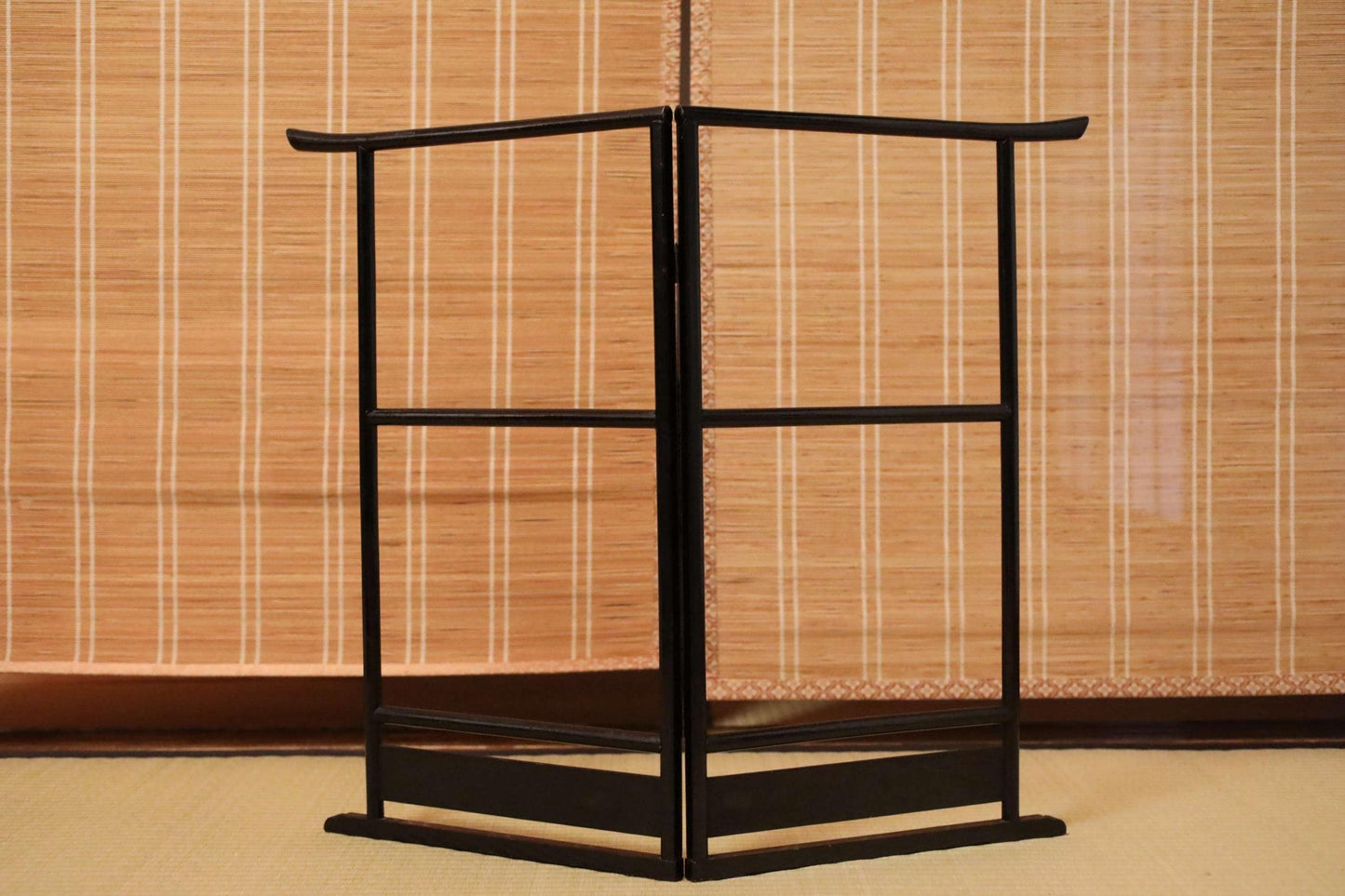 Japanese vintage furniture small kimono display rack made of wood, Tenugui towel Rack H23.6×29.9in/H60×76cm