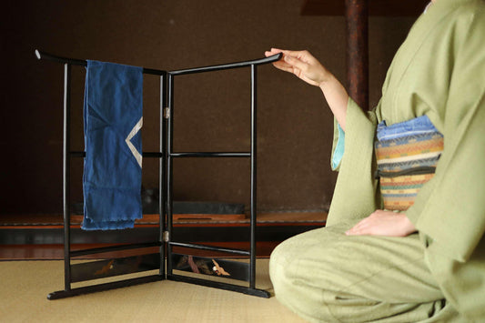Japanese vintage furniture small kimono display rack made of wood, Tenugui towel Rack H23.6×29.9in/H60×76cm