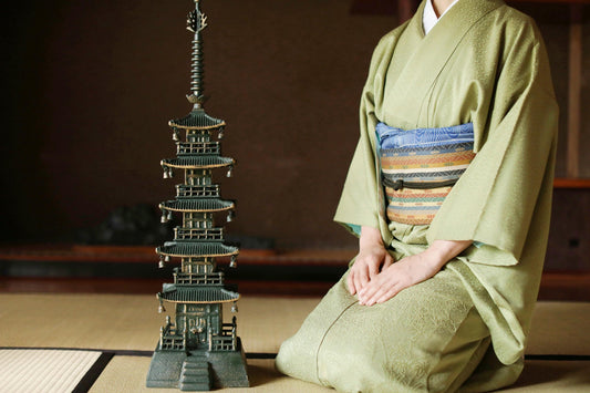 LARGE Japanese vintage iron five-storied Pagoda Buddhist architecture Kyoto garden design, Japanese metal interior H31.1×7.9in/H79×20cm